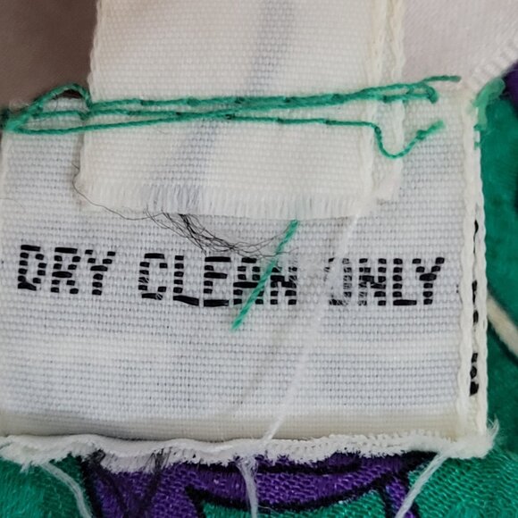 NWT VTG Richard Warren Green 100% Silk Floral Gold Button Long Sleeve Blouse 4 - Picture 16 of 16